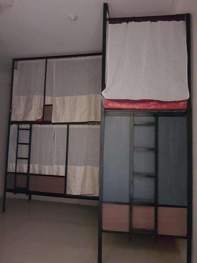 Hotel Sleepadz - Capsule Beds Dormitel In Magsaysay Ave Naga Exterior foto