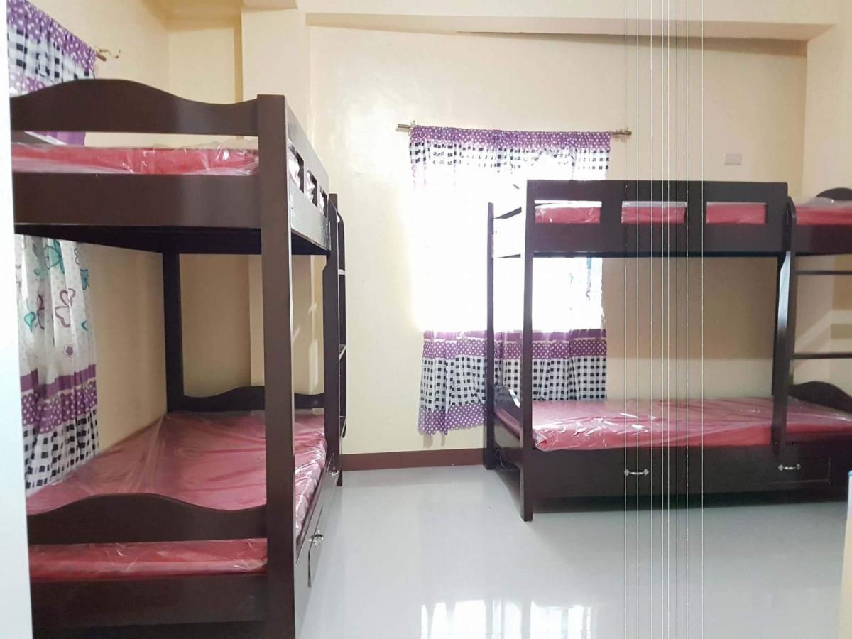 Hotel Sleepadz - Capsule Beds Dormitel In Magsaysay Ave Naga Exterior foto