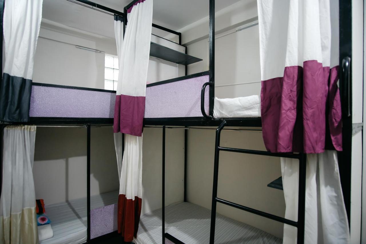 Hotel Sleepadz - Capsule Beds Dormitel In Magsaysay Ave Naga Exterior foto
