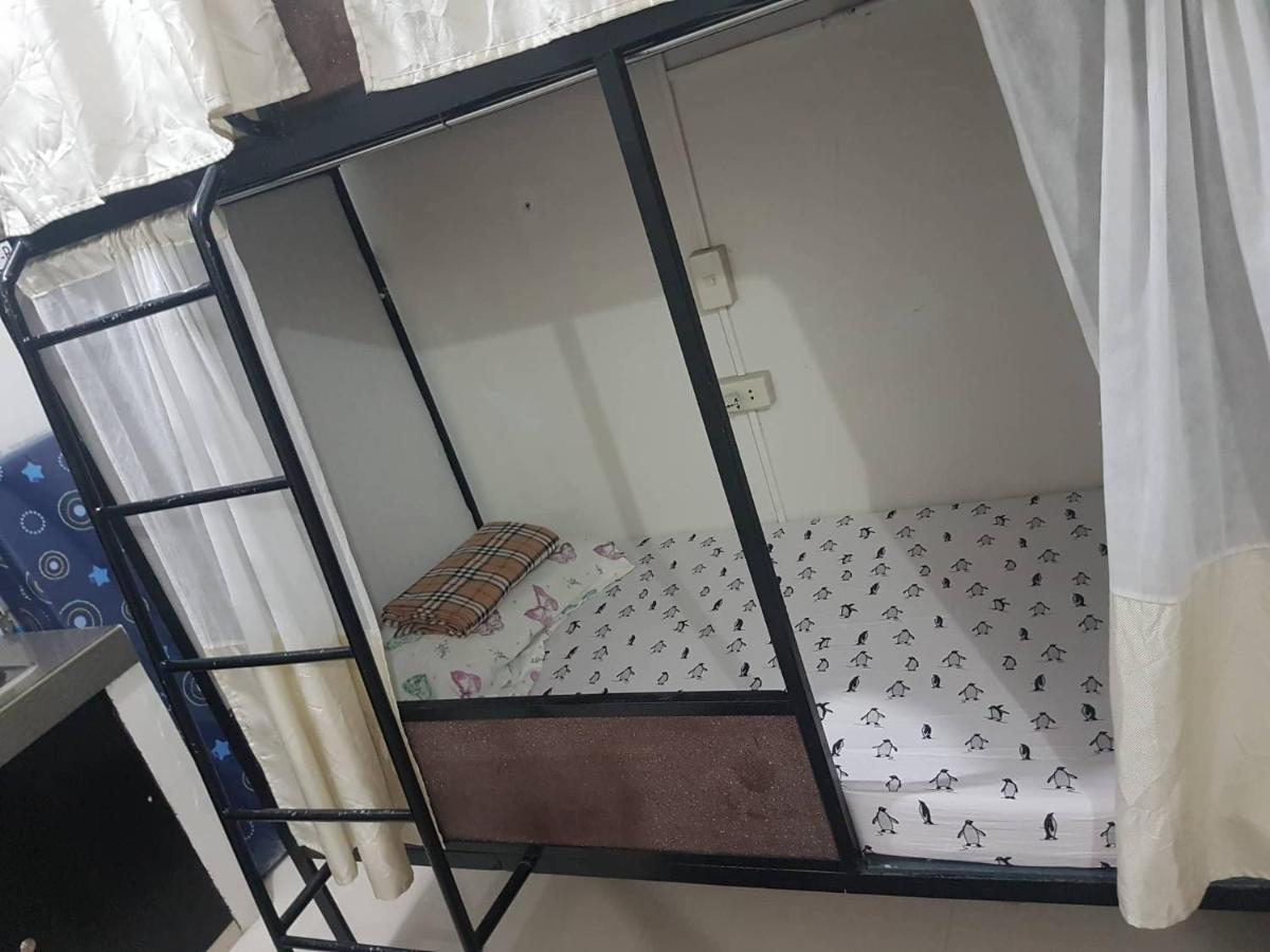 Hotel Sleepadz - Capsule Beds Dormitel In Magsaysay Ave Naga Exterior foto
